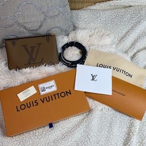 Louis Vuitton Double Zip Pochette in Reverse Mono